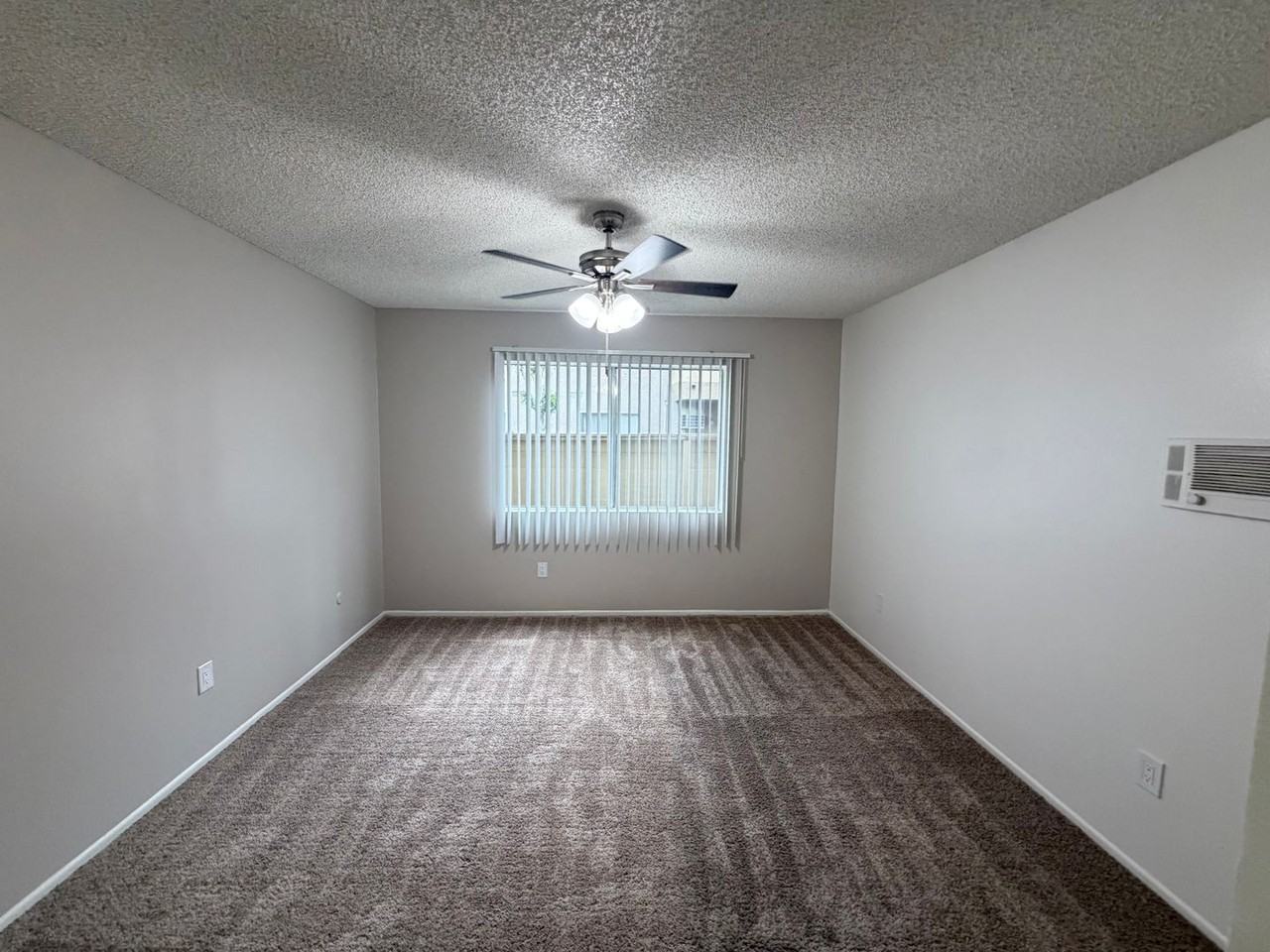 171 Mariposa Apartments - Photo 7 of 17