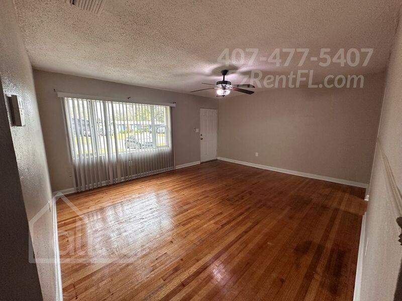 3630 Amigos Ave - Photo 4 of 20