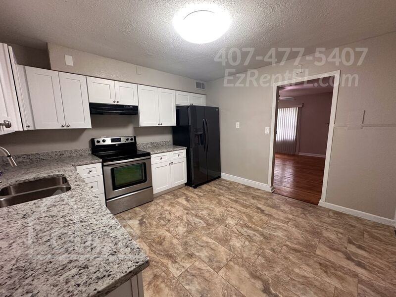 3630 Amigos Ave - Photo 5 of 20