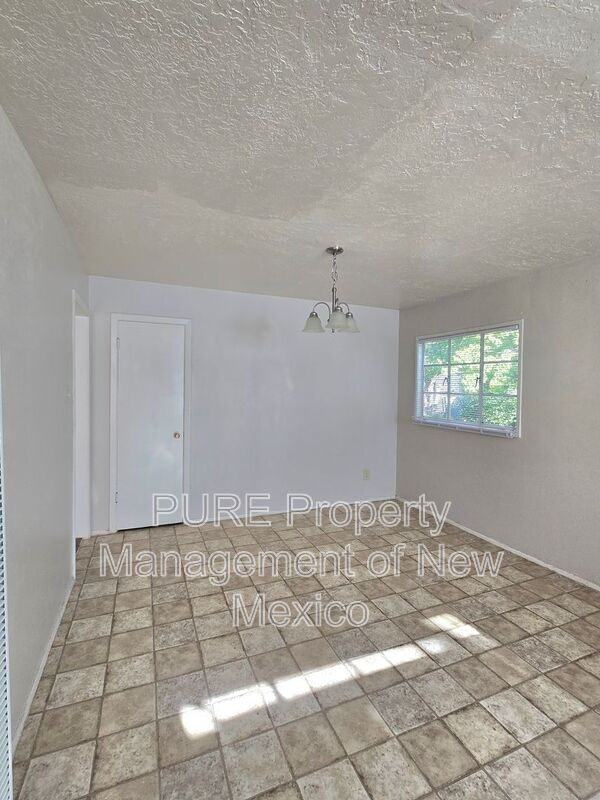 726 El Paso Dr - Photo 6 of 13