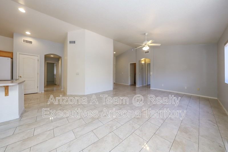 3067 S Beck Dr - Photo 6 of 24