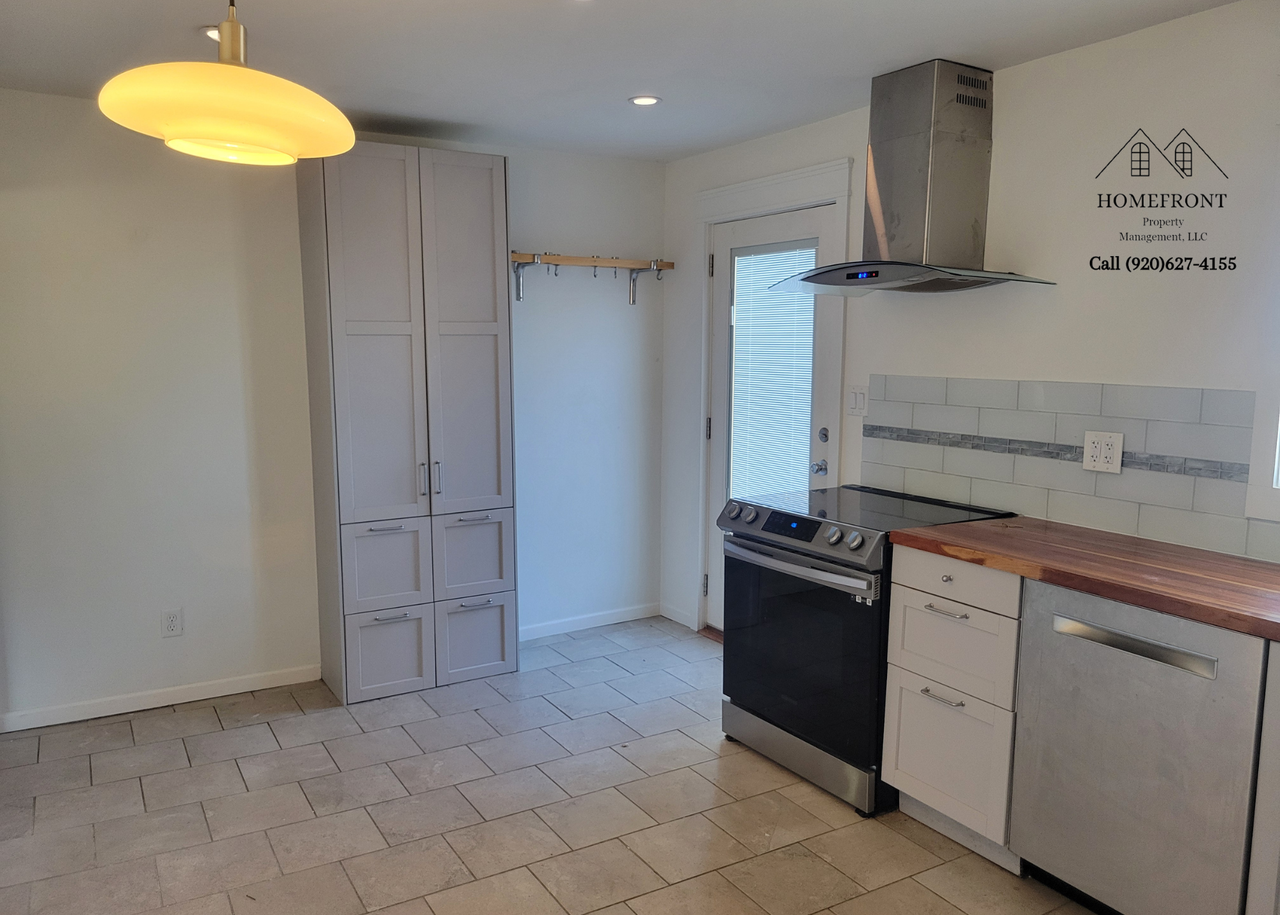 1104 Pershing Ave #1 - Photo 2 of 21