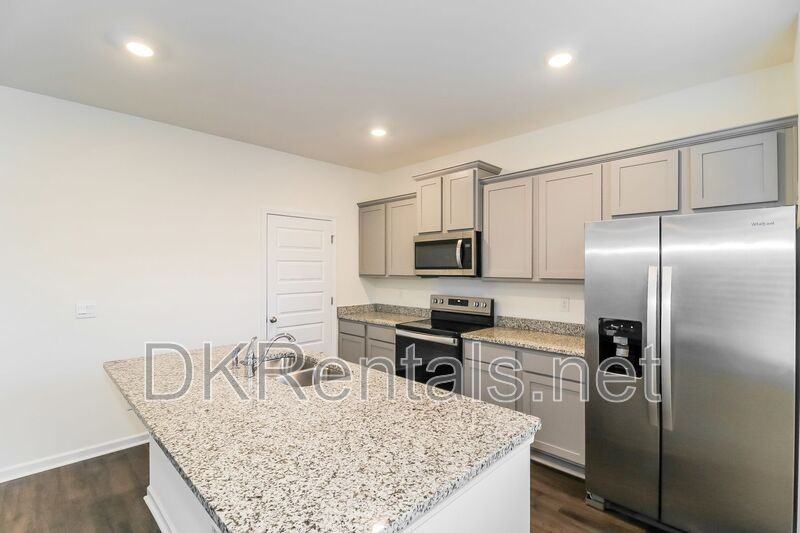 520 Whitman Ln - Photo 6 of 20