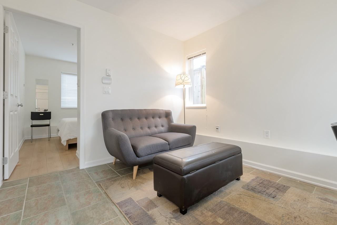 5250 Inverness Street - Photo 2 of 14