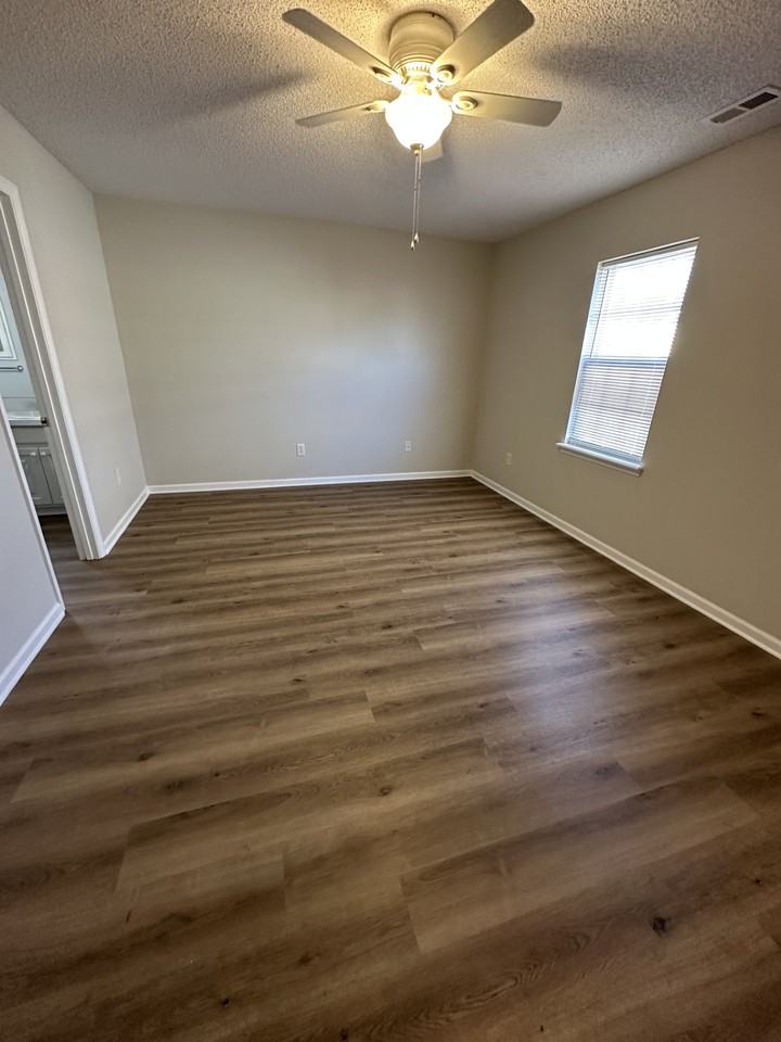 706 Jimmies Creek Dr #1 - Photo 6 of 13