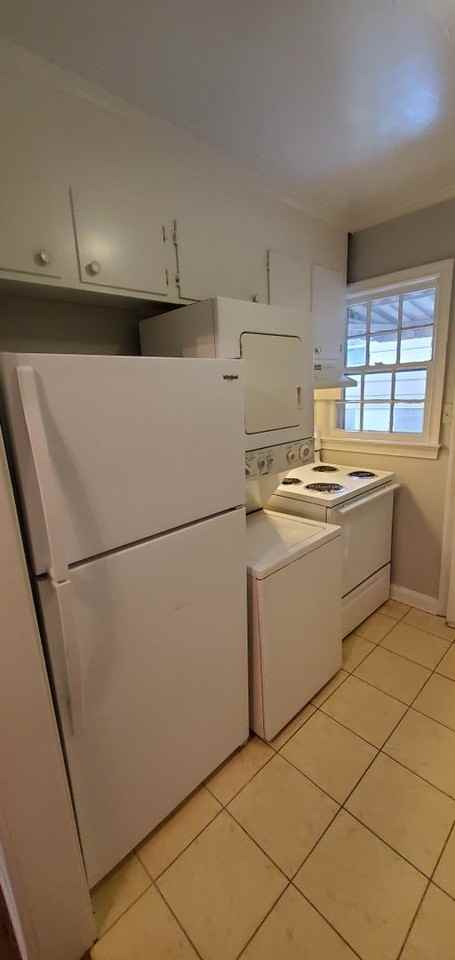 1122 W Academy St - Photo 2 of 8