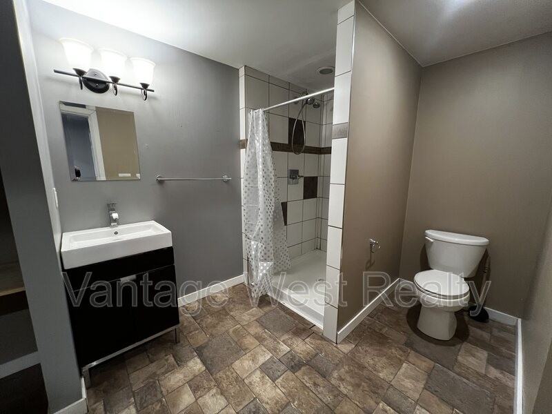 575 Jaschinsky Rd - Photo 5 of 14
