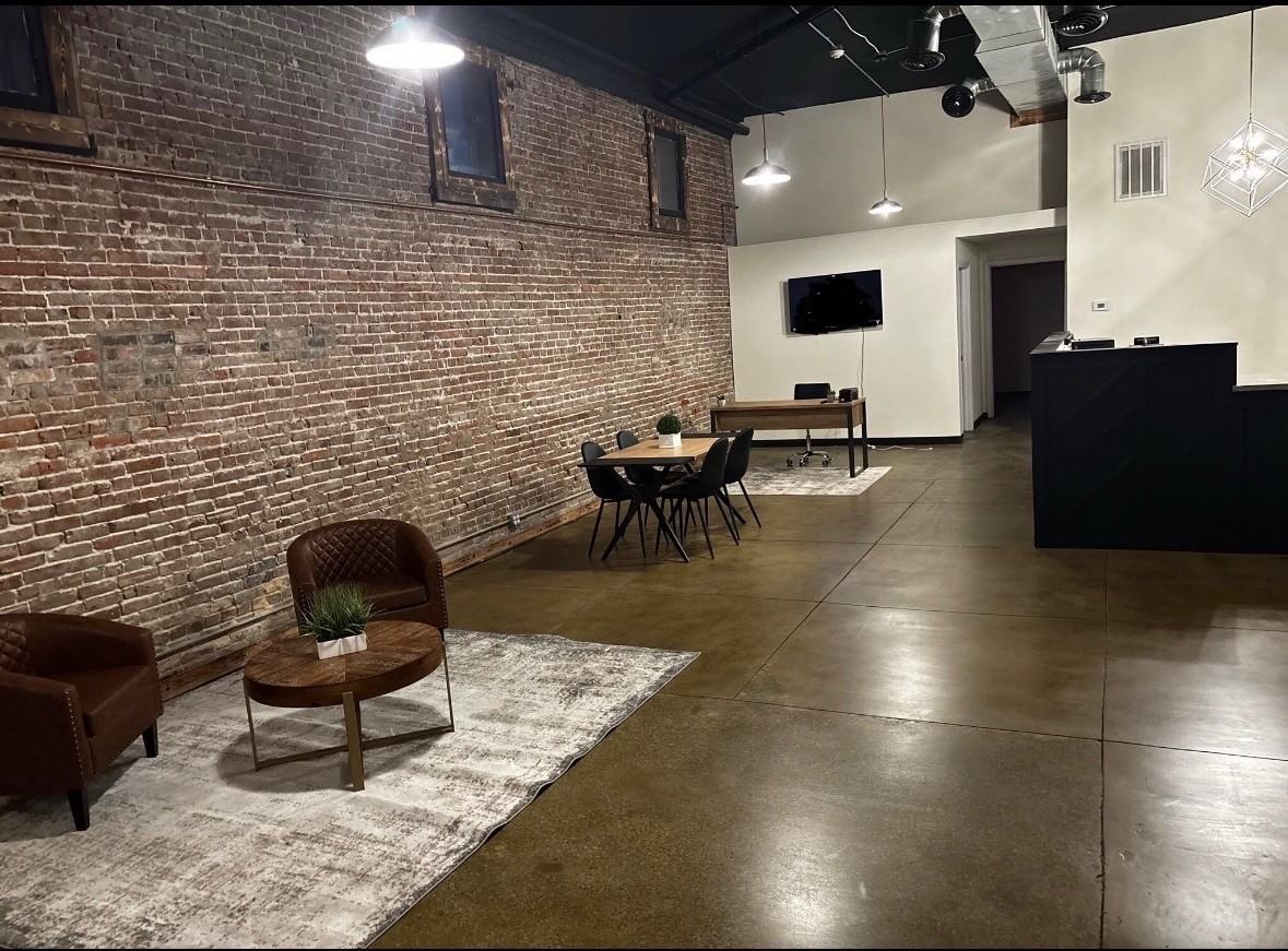 1416 Walnut St #4 - Photo 2 of 2