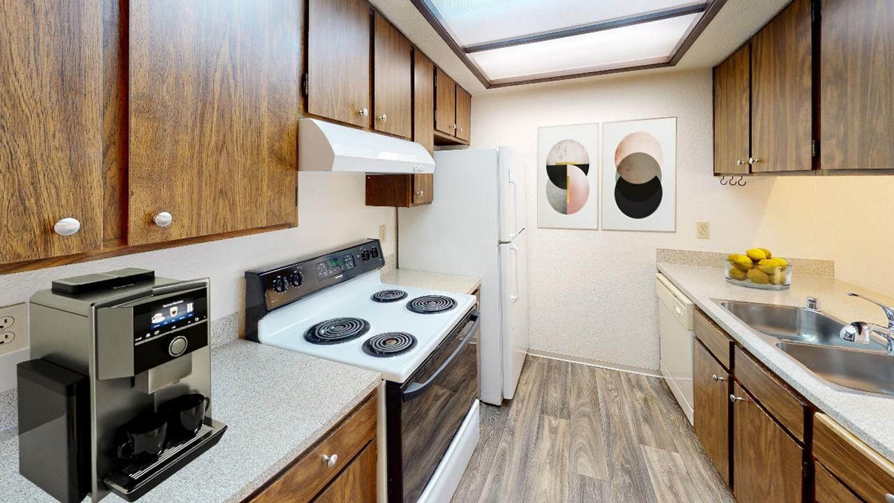 2 BLOCKS TO GREEN LAKE PARK! - Photo 6 of 7