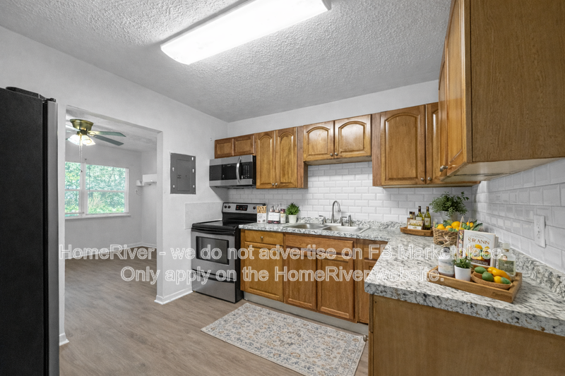 5755 Antoinette Ln - Photo 3 of 26