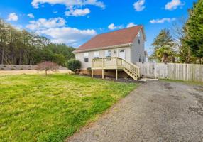 featured image of 7610 Sarah Dr