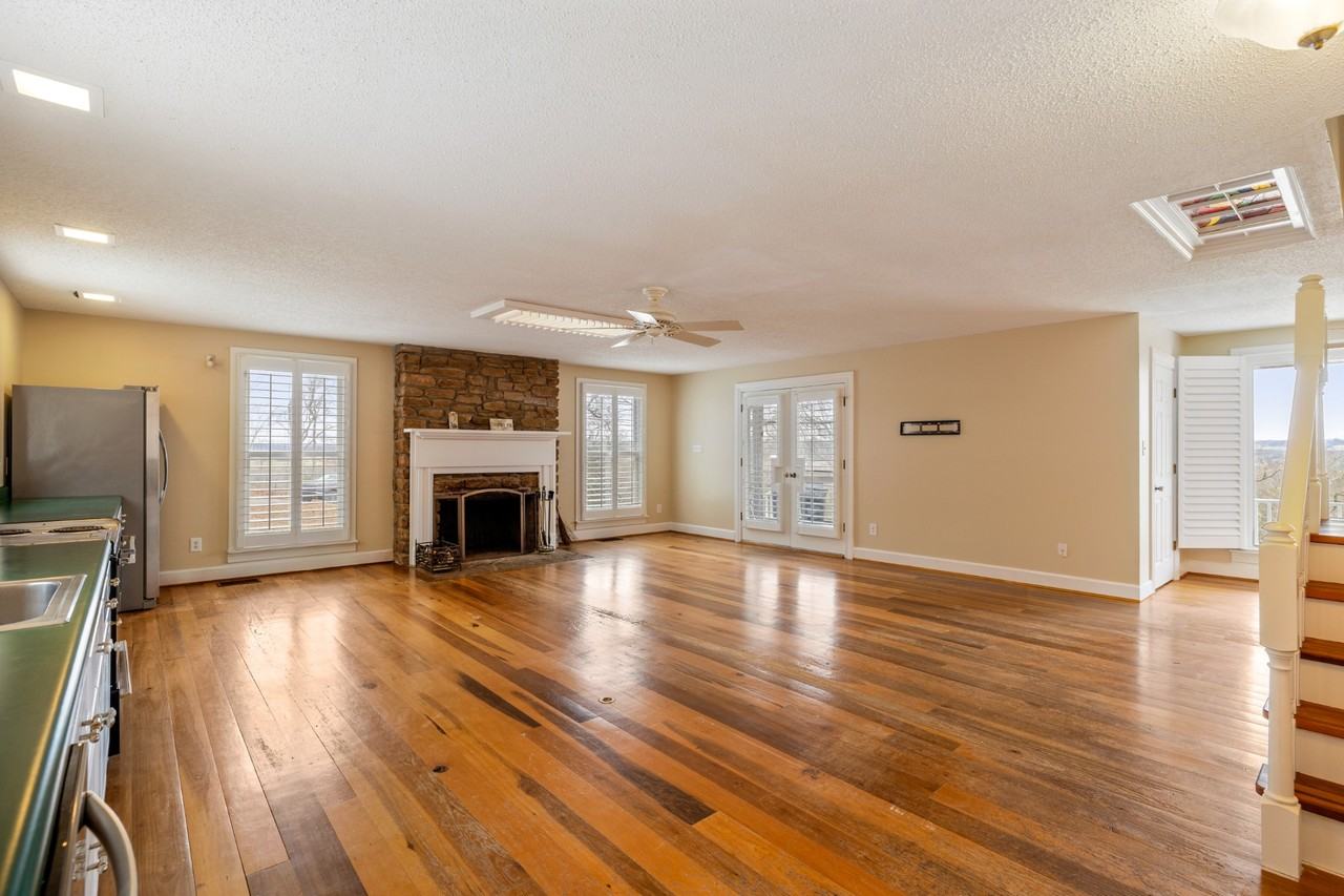 2600 Charlie Thomas Rd #1 - Photo 3 of 20