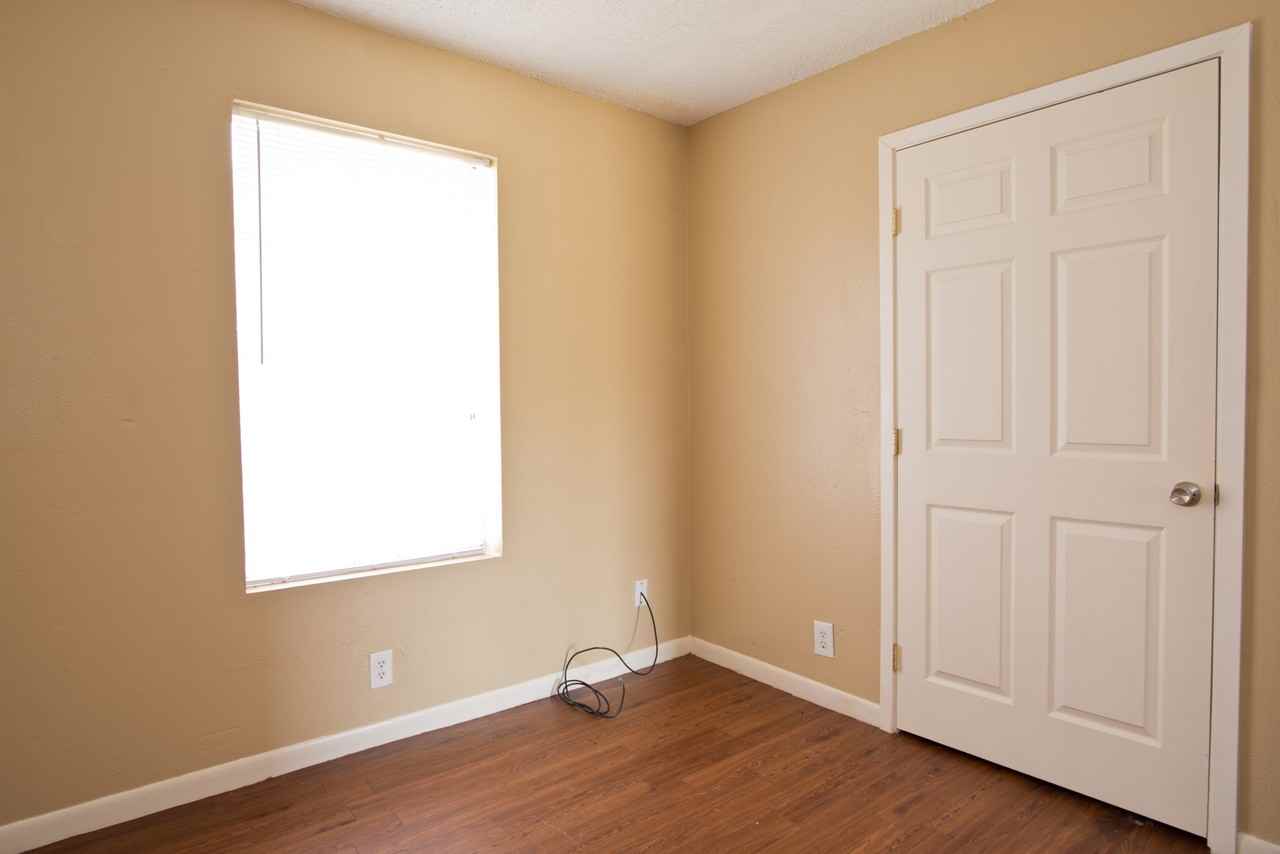 118 Milann St #B - Photo 5 of 7