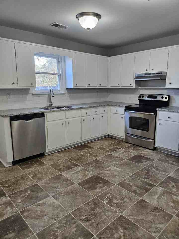 2347 Grayson Valley Cir #2347 - Photo 6 of 10