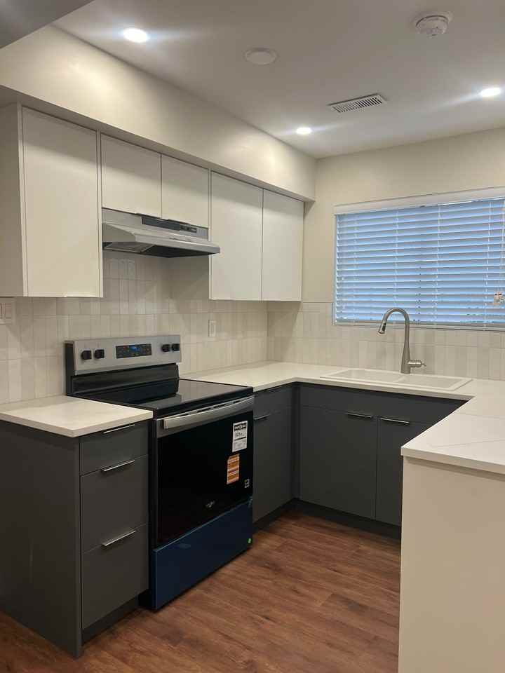 6414 St. Catherines St - Photo 2 of 36