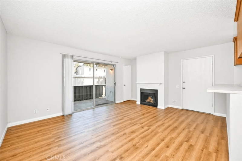 2805 S Fairview St - Photo 6 of 14