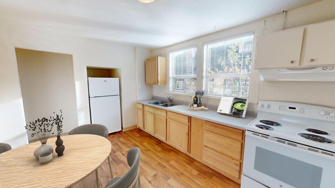 6321 LIVE NEAR THE ROOSEVELT LIGHT RAIL CORE - Photo 7 of 13