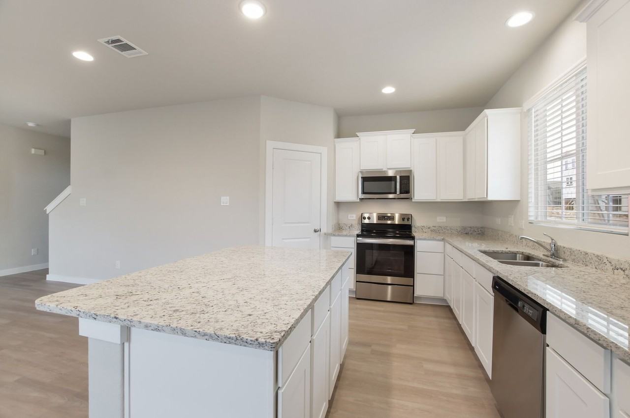 13331 Rowdy Cv #102 - Photo 5 of 17