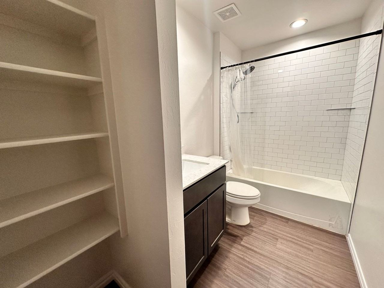 4416 Colt Dr - Photo 3 of 33