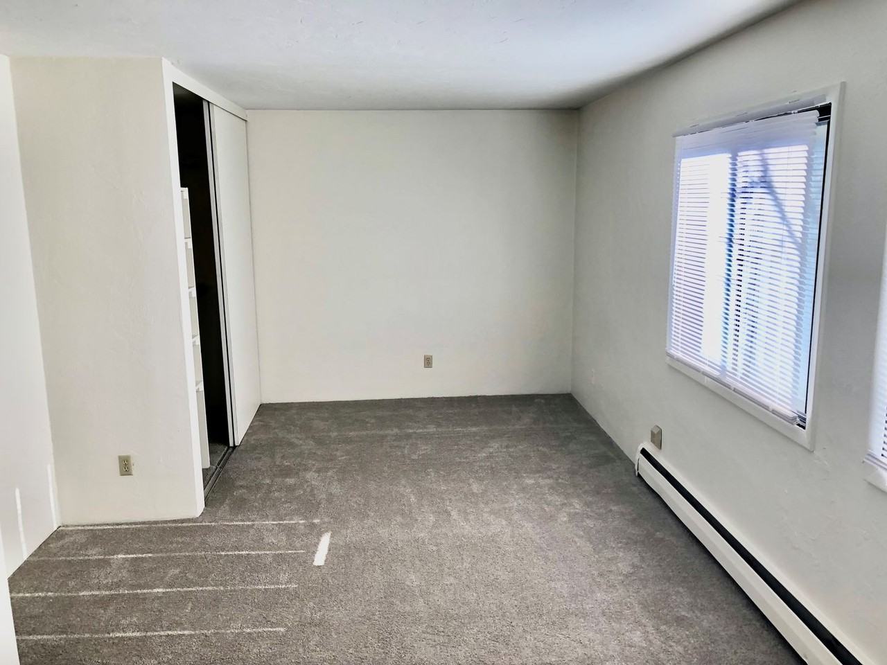 Yale Place - Photo 2 of 9