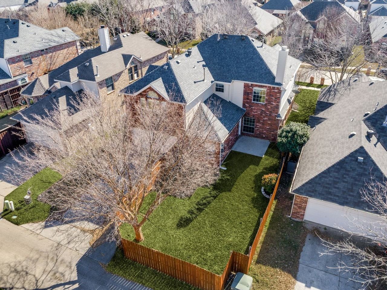 10640 Line Berry Ln - Photo 2 of 23
