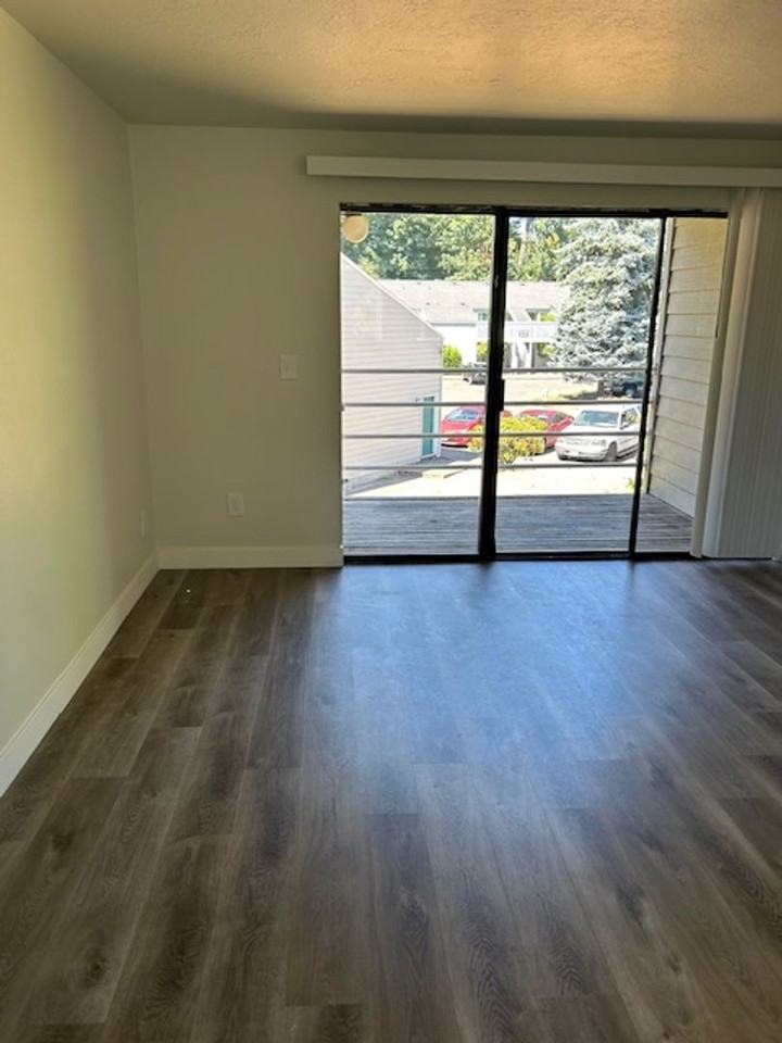 Woodview Village Apartments - Photo 6 of 40