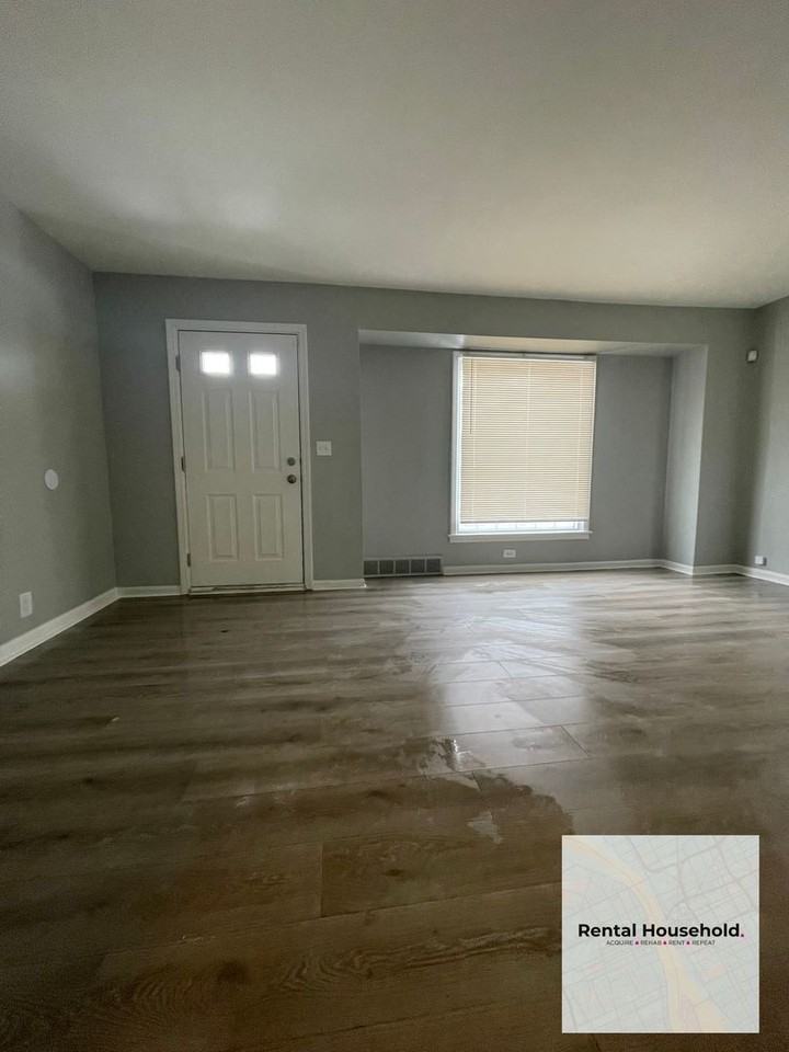 19676 Kingsville St - Photo 6 of 21