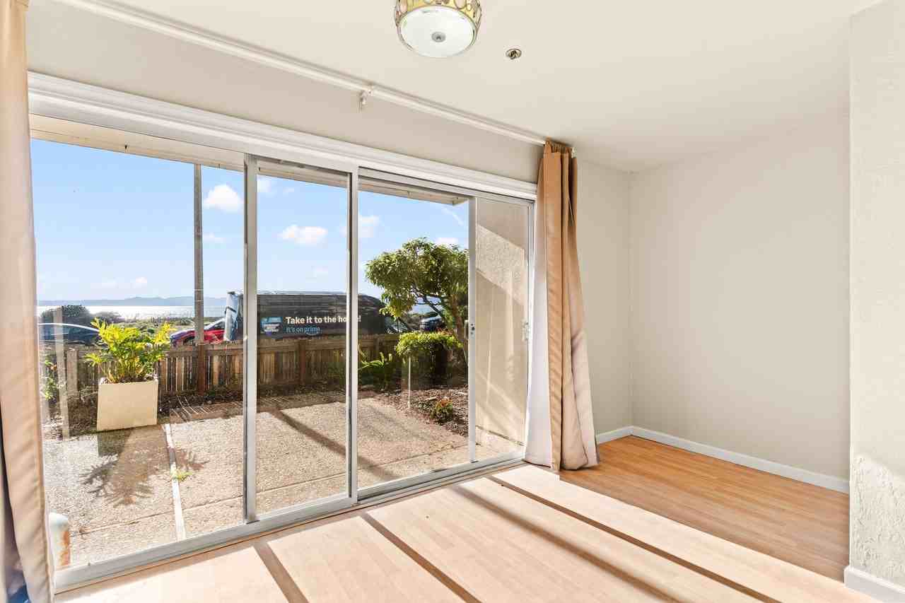 1001 Shoreline Dr - Photo 6 of 24