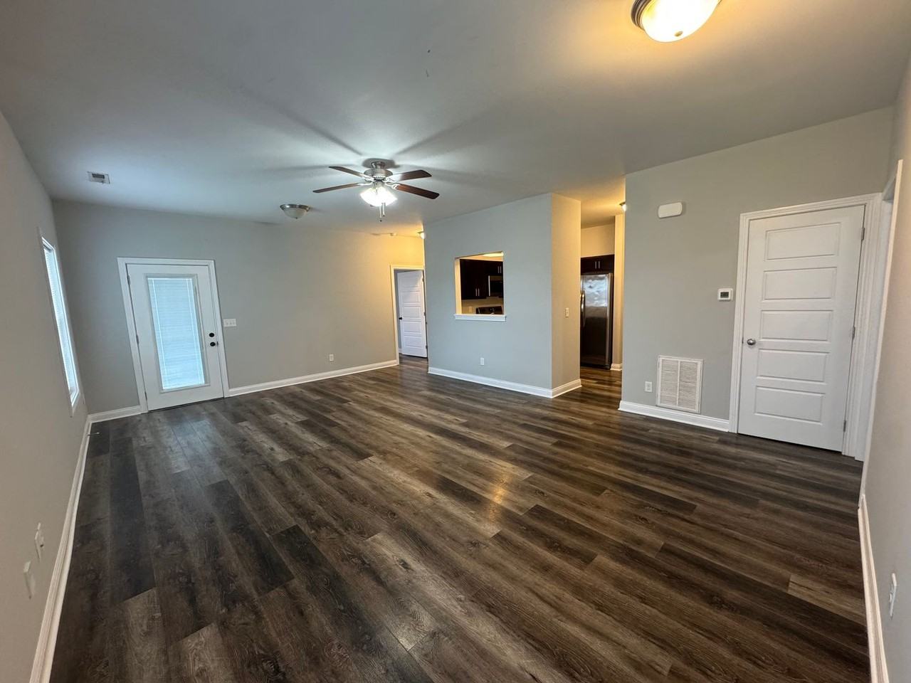 Westen Apartments G & H - Photo 2 of 13