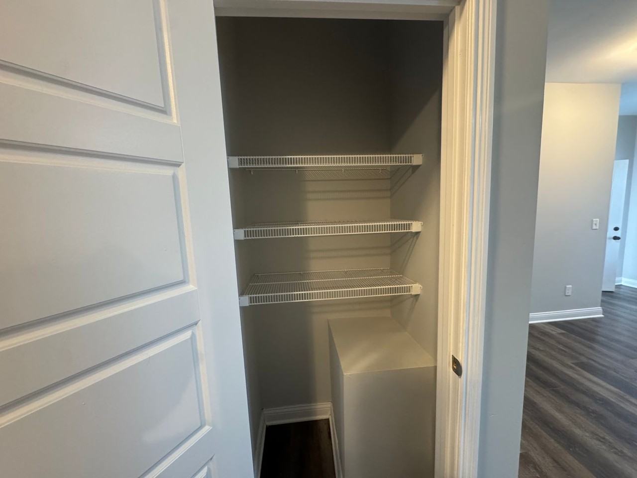 Westen Apartments G & H - Photo 4 of 13
