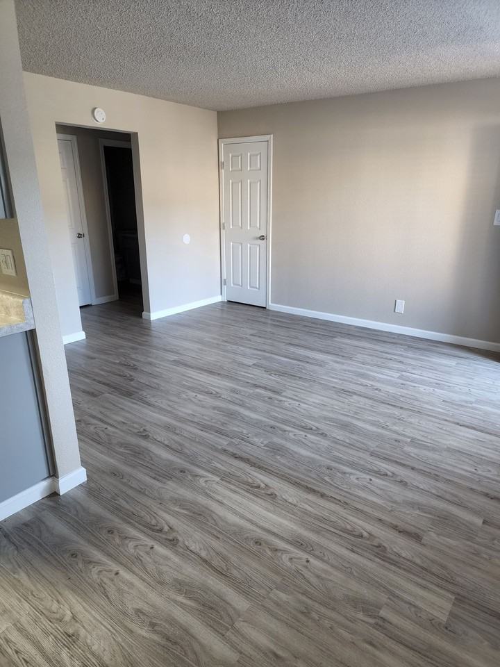 Northview Apartments - Photo 2 of 9