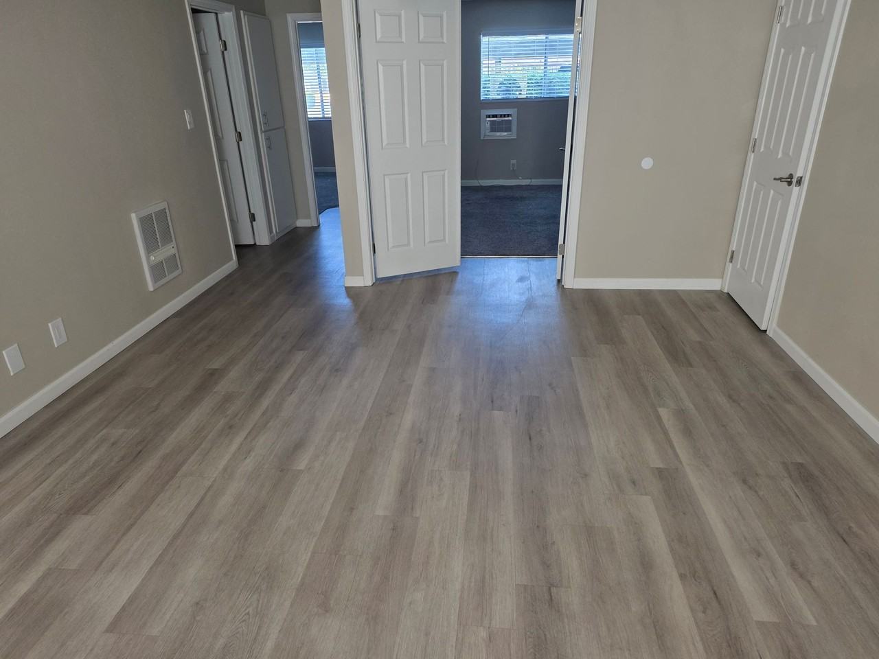 Northview Apartments - Photo 3 of 9