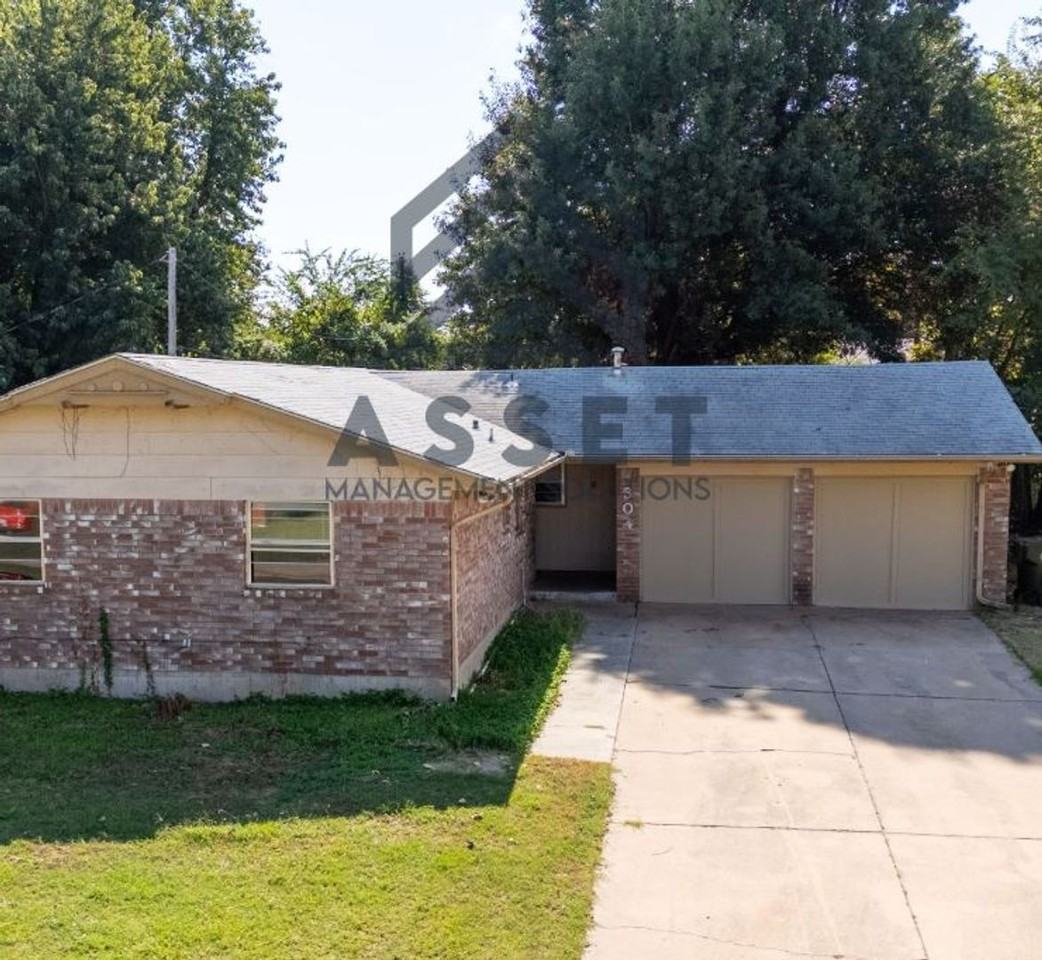 304 W Campbell Dr - Photo 5 of 34