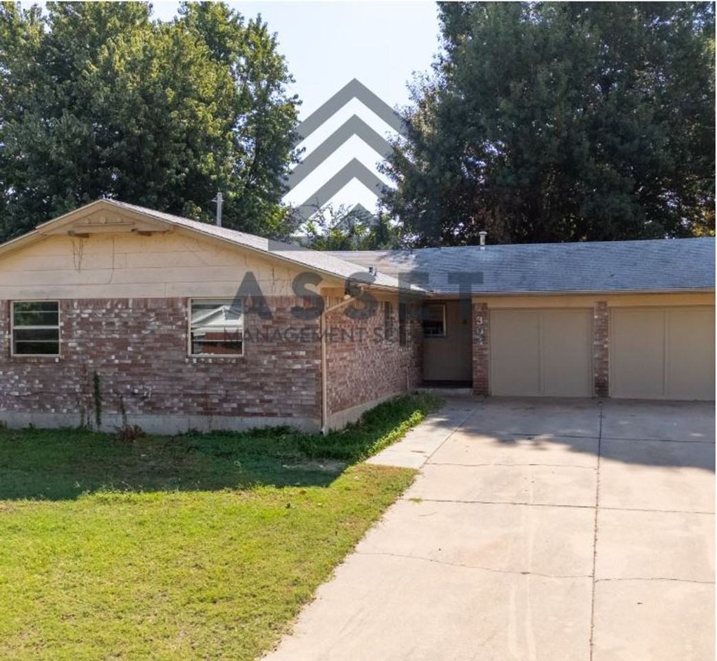 304 W Campbell Dr - Photo 6 of 34