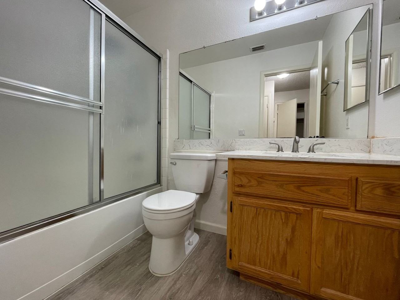 7974 Orchard Woods Cir - Photo 7 of 13