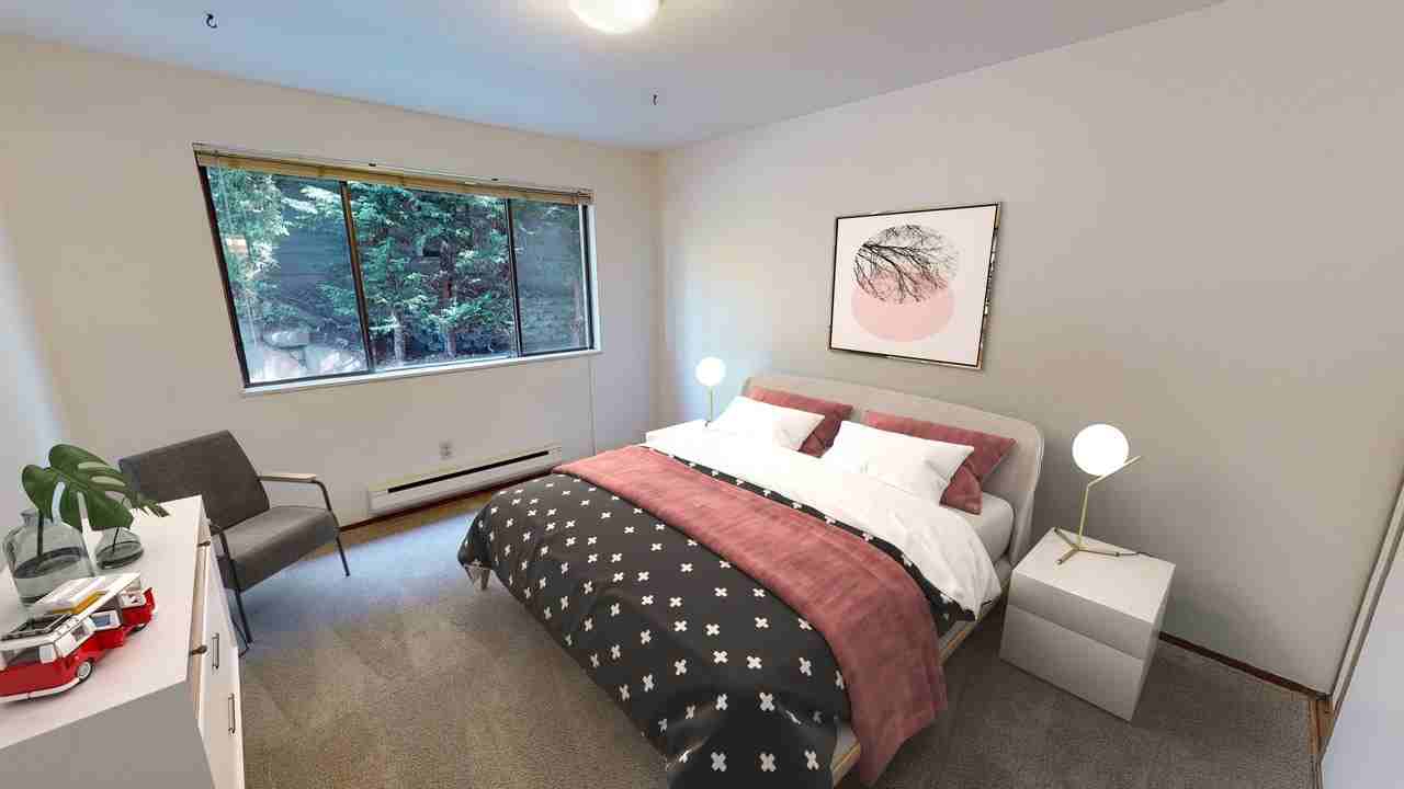 7101 LIVE A HALF MILE TO GREEN LAKE & 3 BLOCKS TO THE ROOSEVELT LIGHT RAIL - Photo 7 of 46