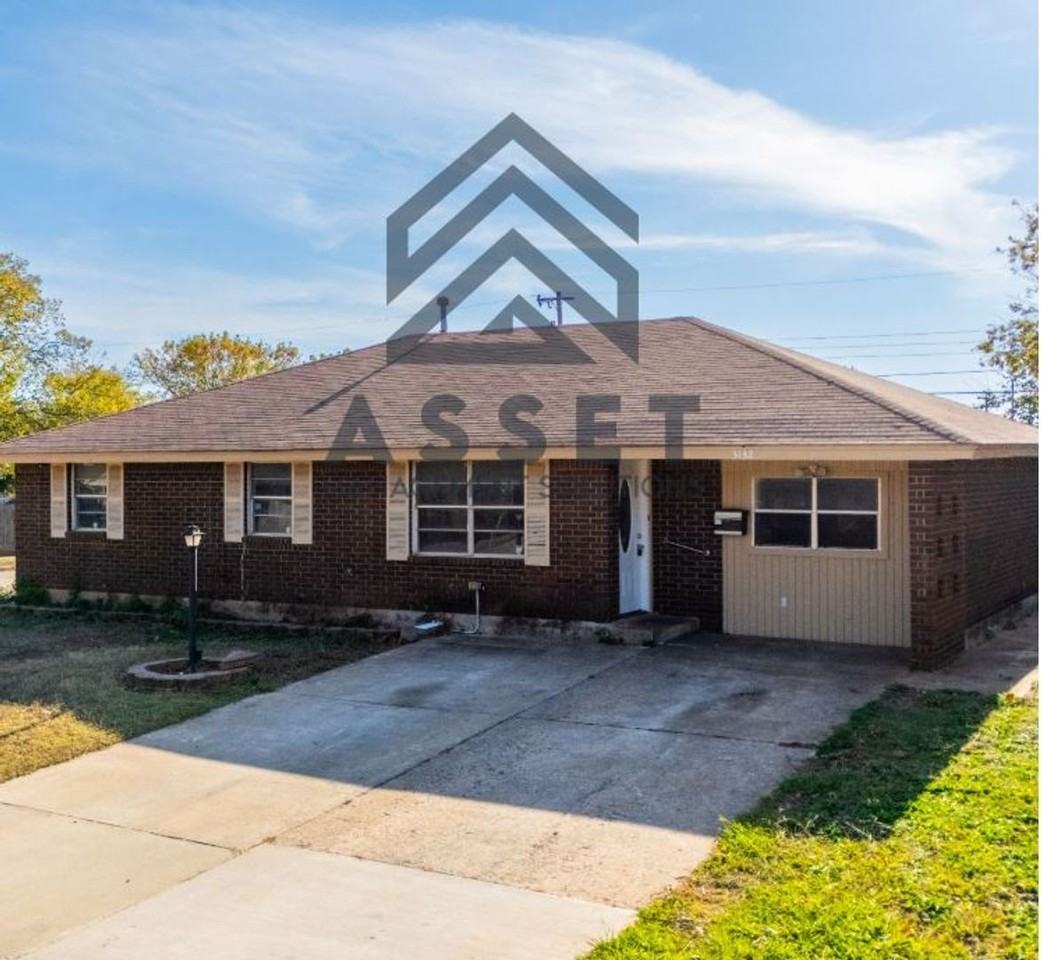 3132 Neighbors Ln - Photo 3 of 22