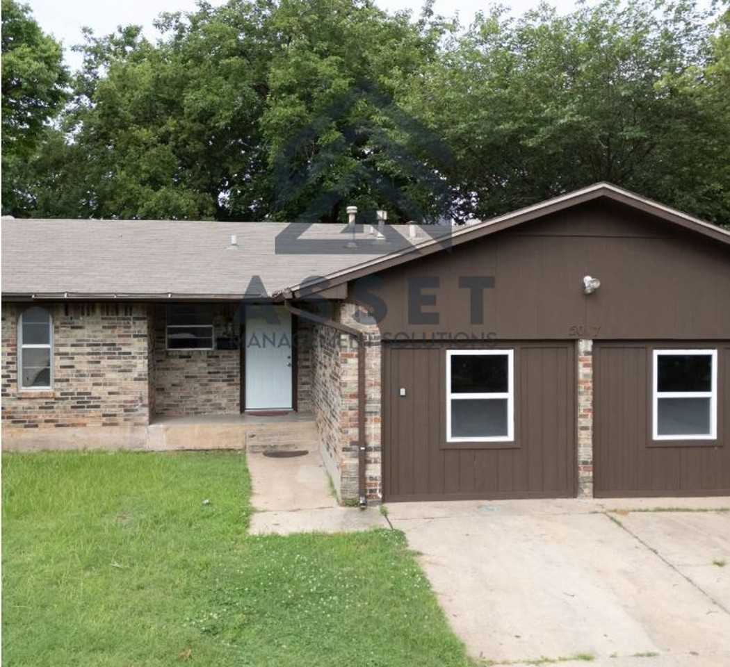 5017 S Briarwood Dr - Photo 6 of 27