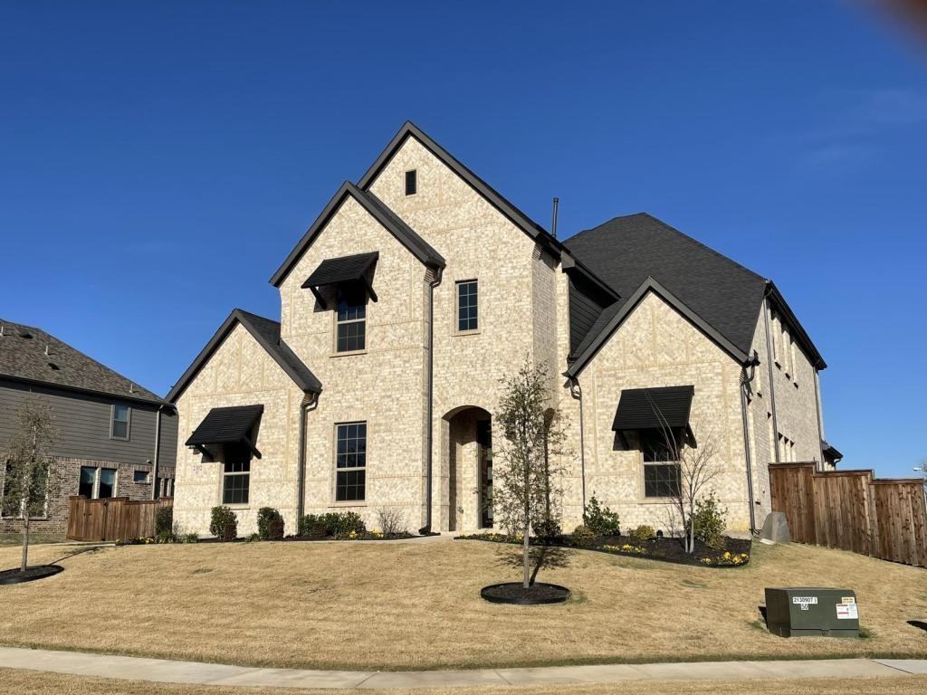 2302 Royal Dove Ln - Photo 5 of 41