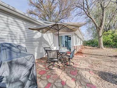 6270 Rocket Dr - Photo 4 of 9