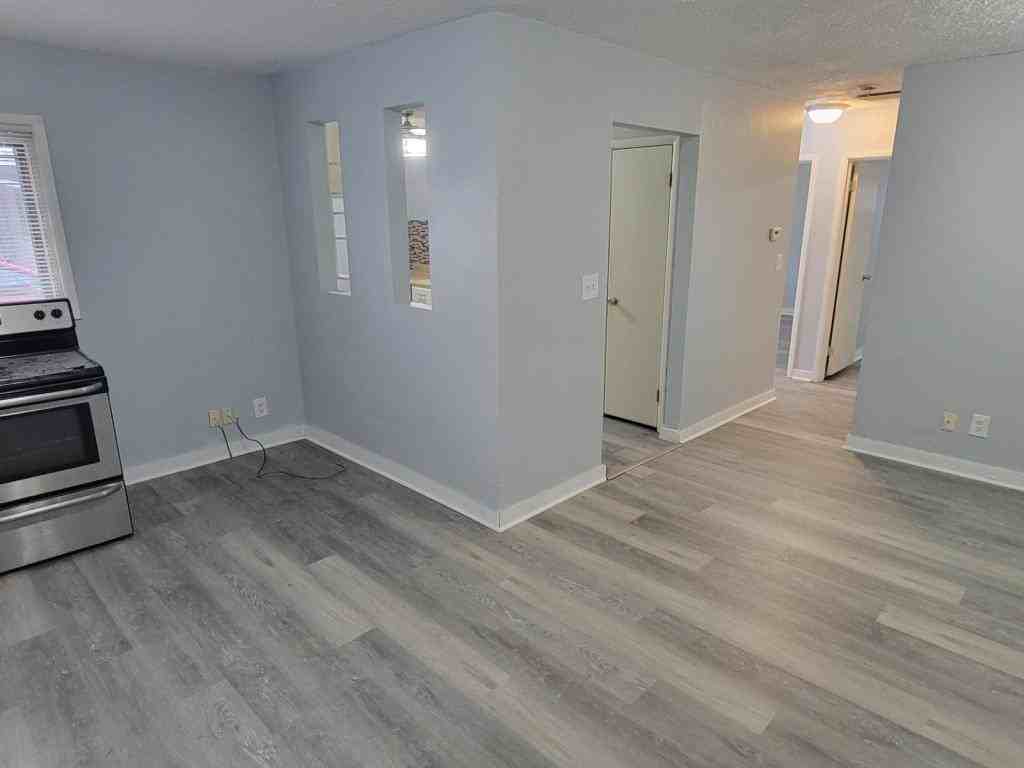 2101 S Smithville Rd - Photo 6 of 29