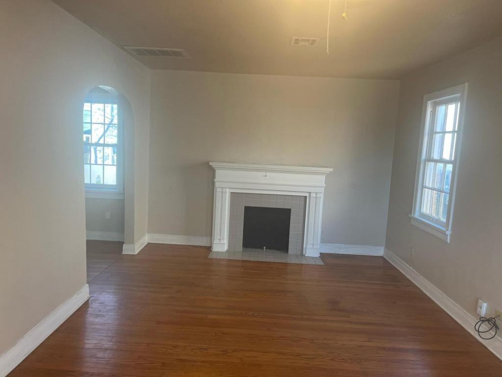 301 Ne 26th St - Photo 6 of 12