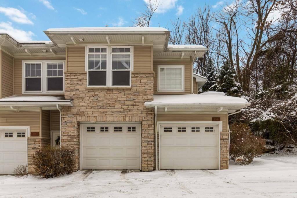 154 Copperstone Ct - Photo 4 of 28