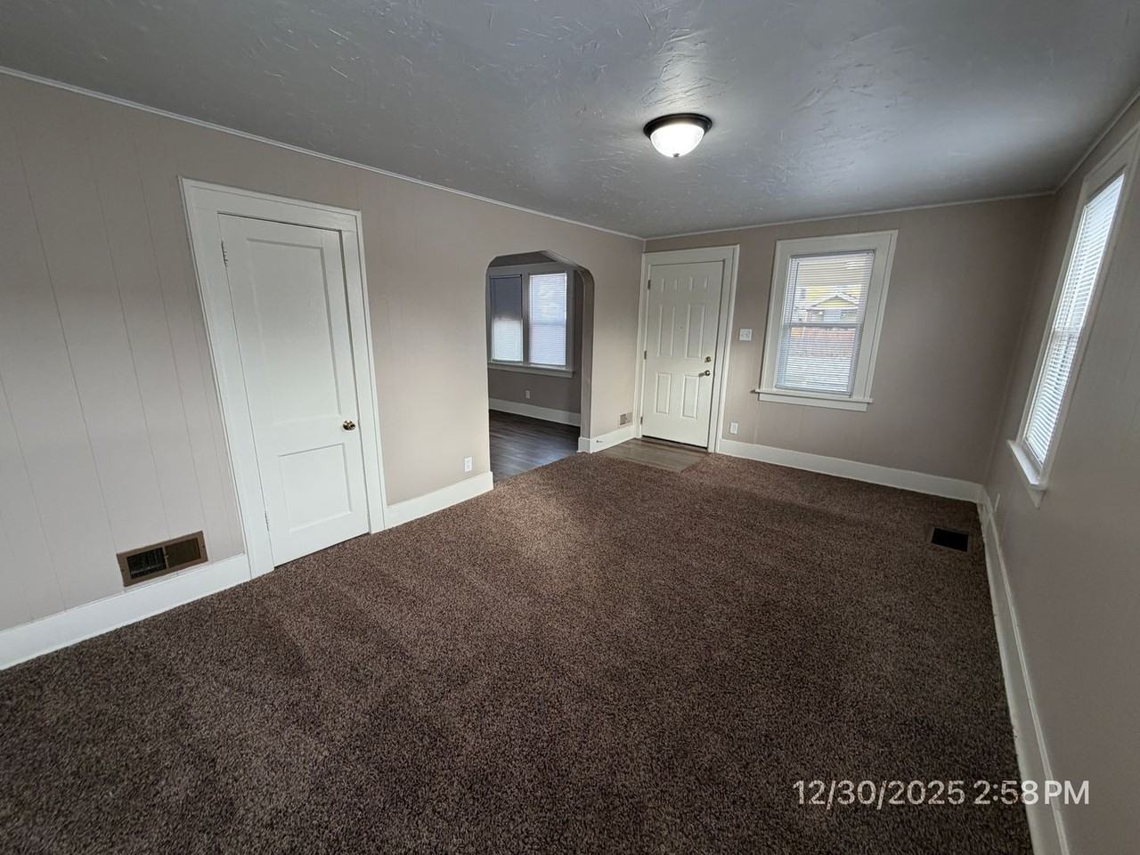 3422 Smith St - Photo 5 of 30