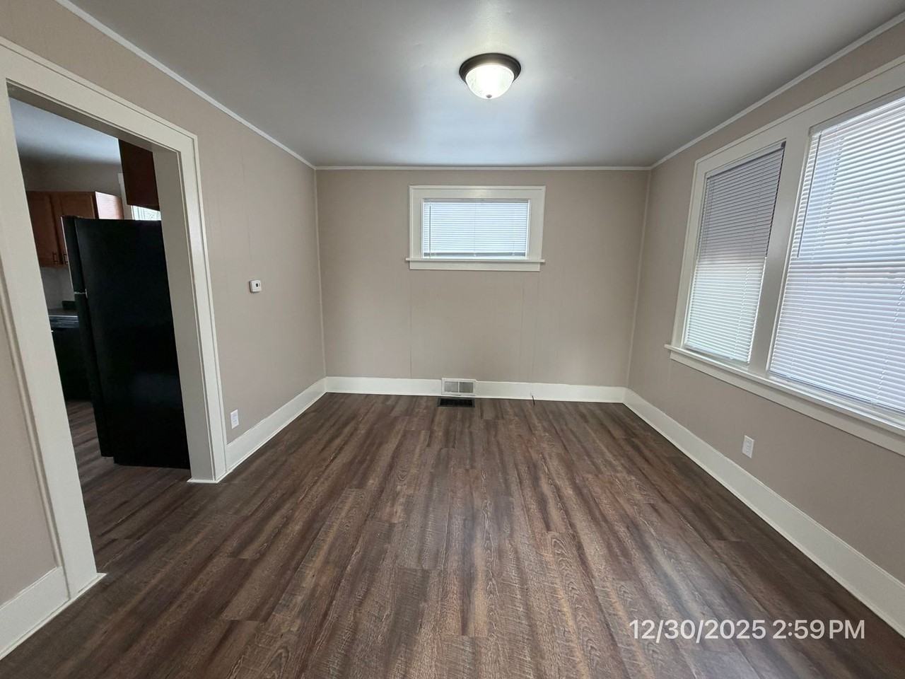 3422 Smith St - Photo 7 of 30