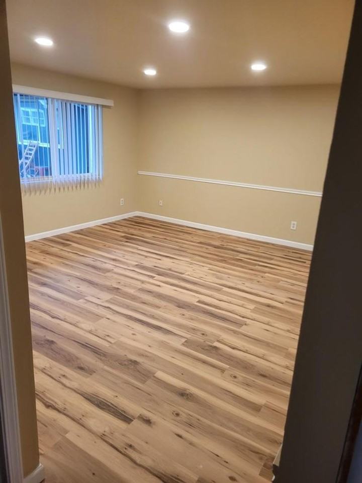 8719,8721,8723 SE Reedway St. - Photo 5 of 5