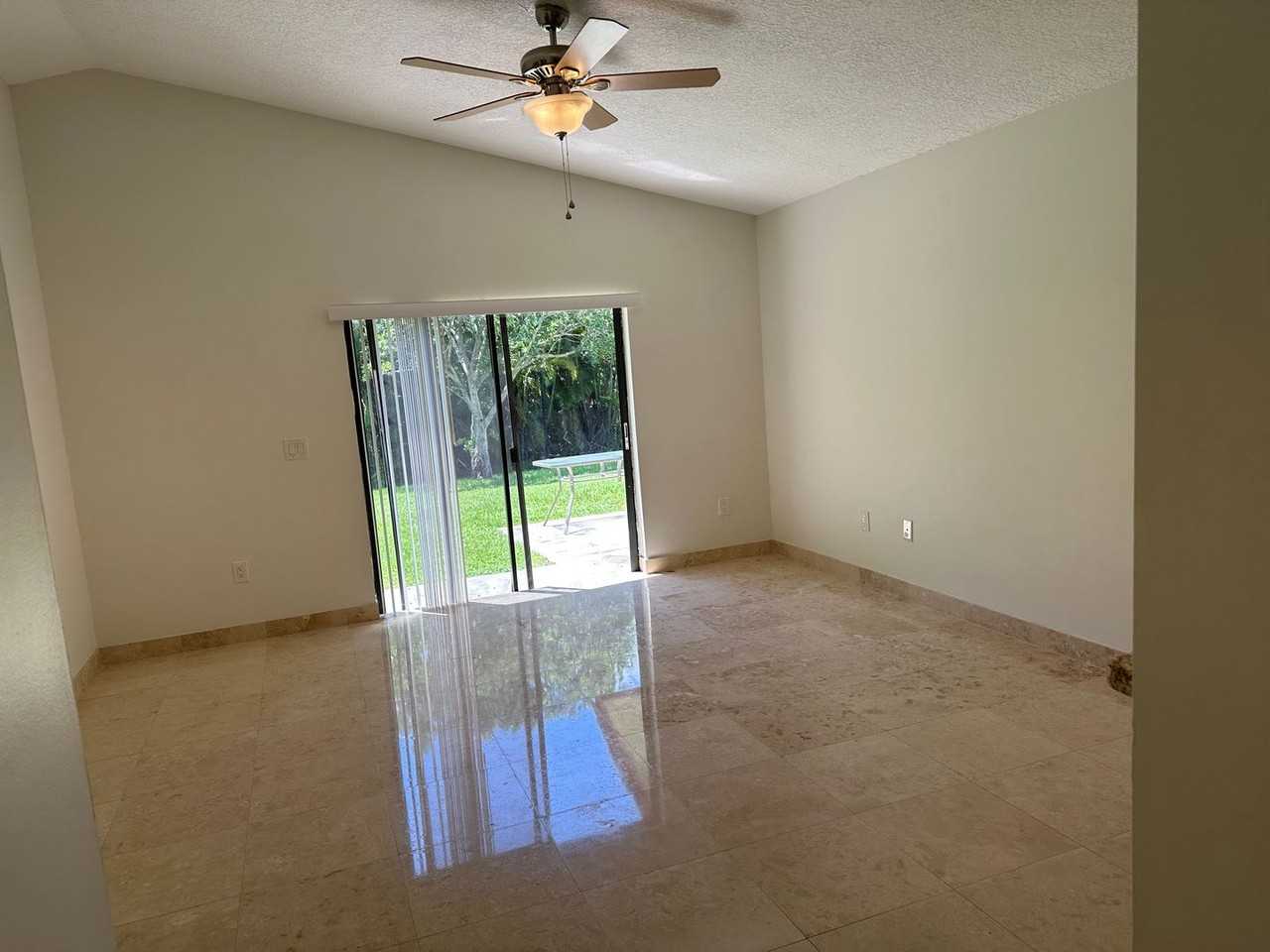 Redondo Villas - Photo 5 of 42