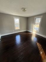 1012 Apple St - Photo 1 of 1