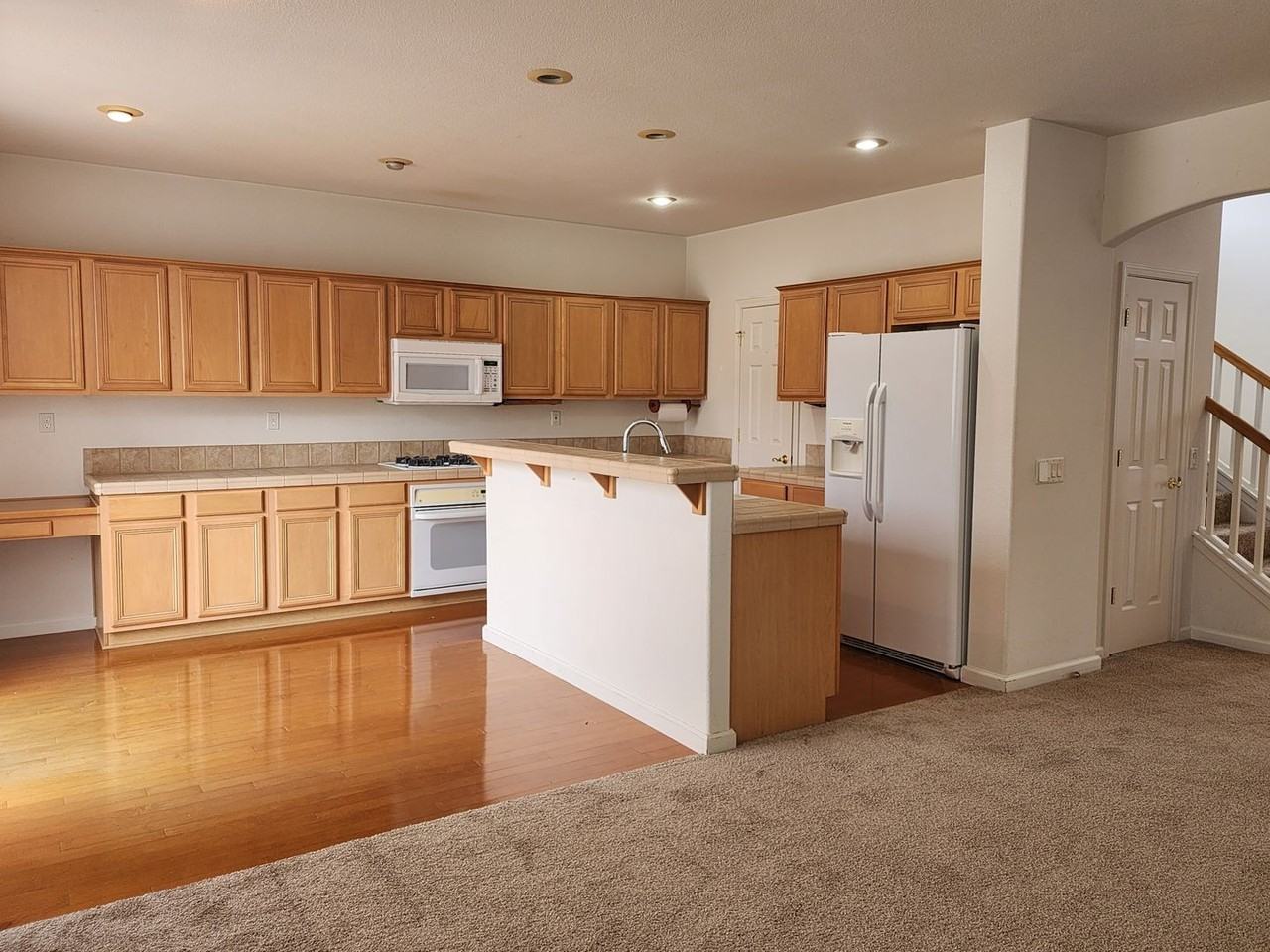 3410 Long Dr - Photo 4 of 27