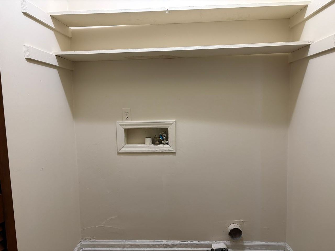 208 Northpoint Ave #K - Photo 7 of 10